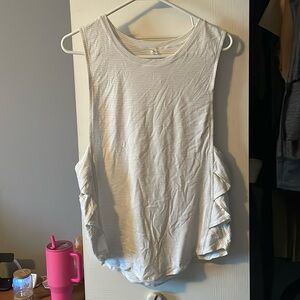 White lululemon tank
